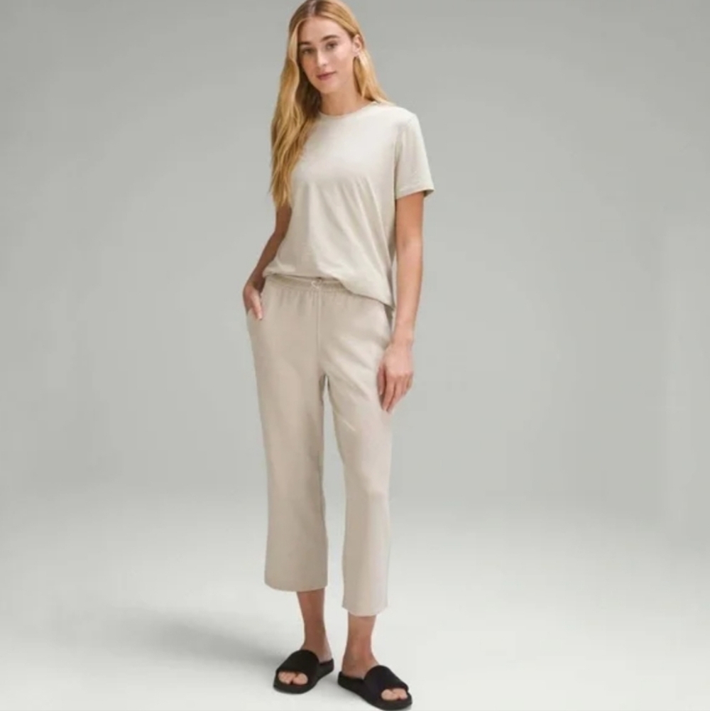 Lululemon Softstreme High-Rise Straight-Leg Cropped Pant In Mojave Tan